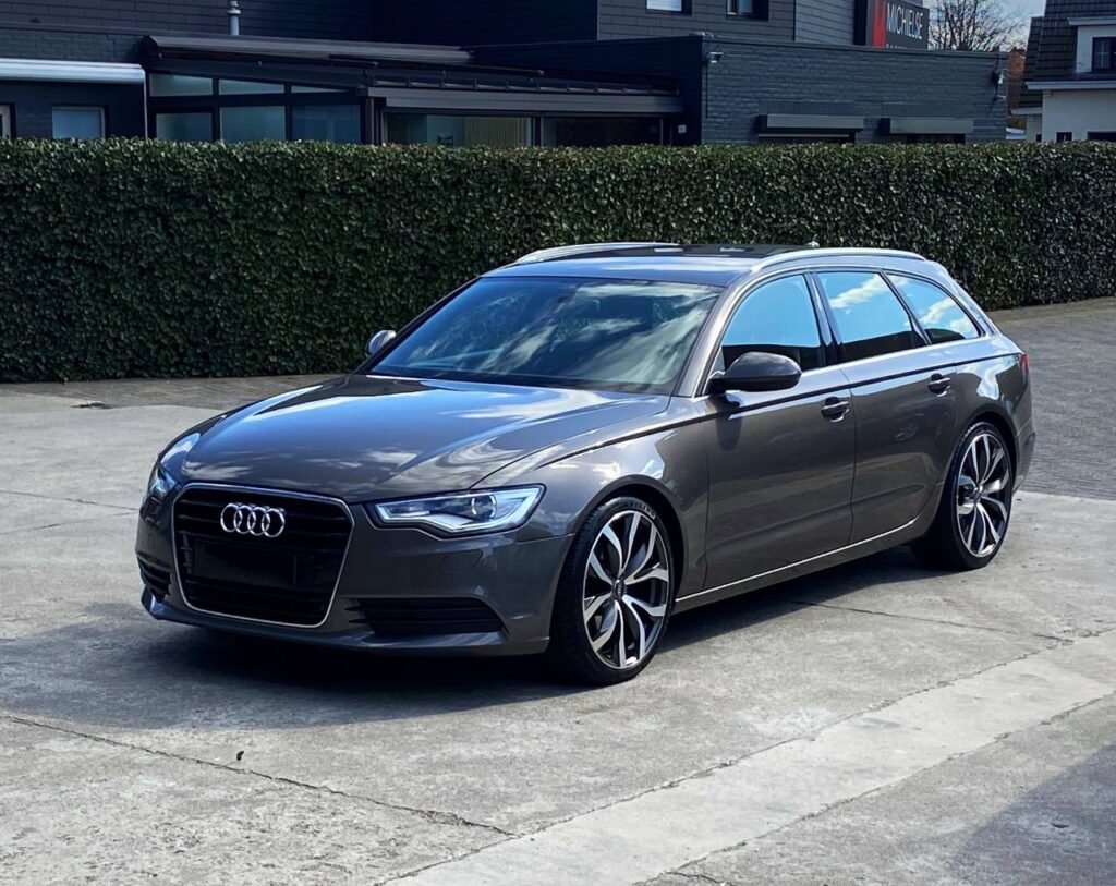 Audi Universal